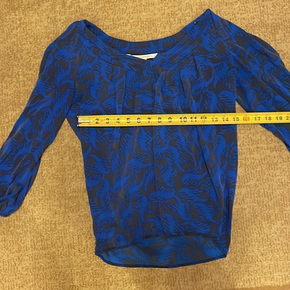 Diane von Furstenberg Top - Picture 9 of 10